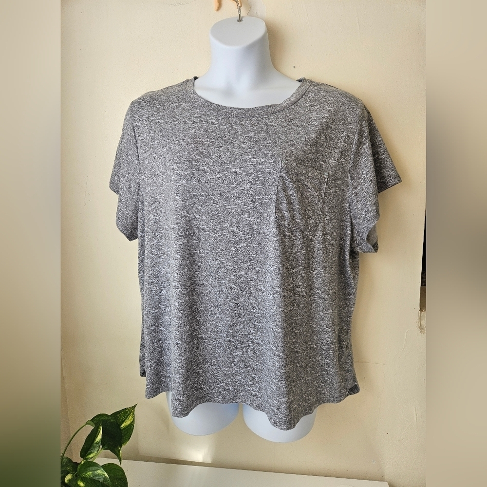 Jane Bleeker- Classic T Shirt, Grey Women's XXL.